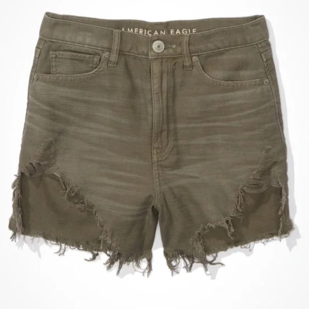 American Eagle women’s highest rise mom short size 4
